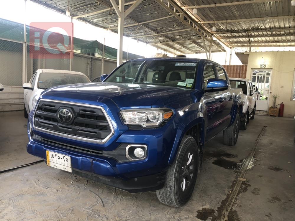 Toyota Tacoma